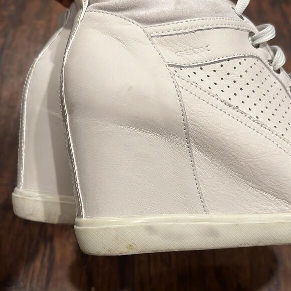 geox eleni wedge sneaker white Italian leather Euro size 40 US  size 8.5 in EUC - Picture 2 of 13